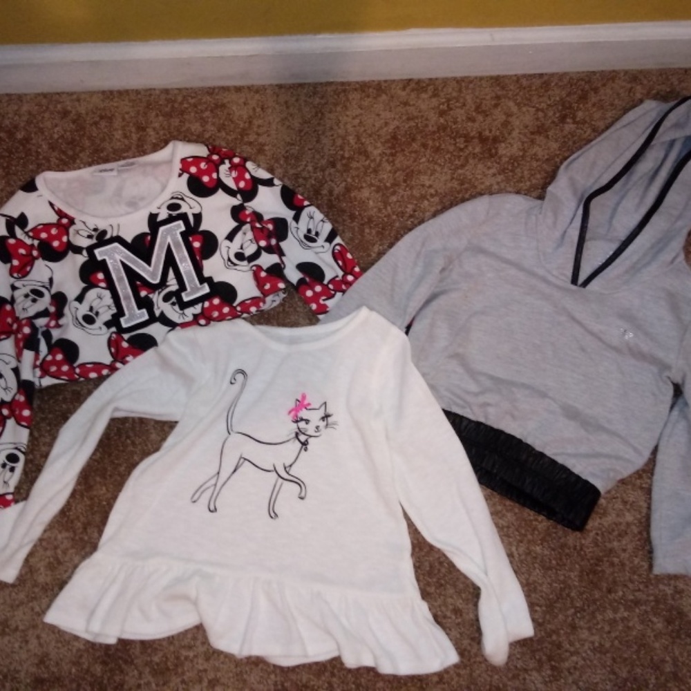 3 Sweaters TOTAL